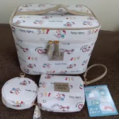 キティ　バニティ