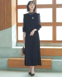 RUIRUE BOUTIQUE シアースリーブプリーツロングワンピース