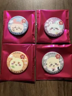 4個セット★モモンガシーサーラッコ古本屋 伏見稲荷 トレーディングマット缶バッジ