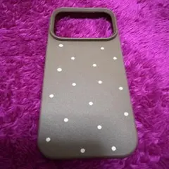 iPhone17proケース★ブラウン×ドット