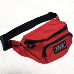 MULTI-PURPOSEレッドボディバッグ ウエストバック複数ポケット付き