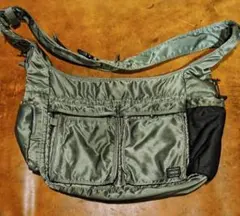 [稀少・廃盤] ベッドポーターOLIVEDRAB9ショルダーバッグのサムネイル