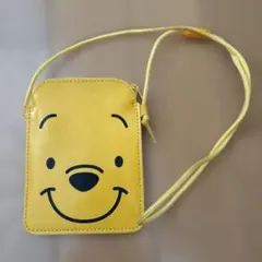 ディズニー限定　プーさん　パスケース