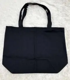 ブラックキャンバス　トートバッグ　シンプル