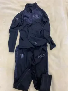 FINTA フィンタ　ジャージ上下