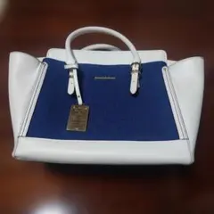 ホワイトとデニムのハンドバッグ