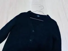 UNIQLO ユニクロ　ラムVネックカーディガン