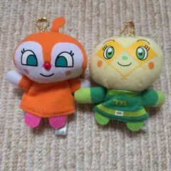 アンパンマンふわふわ指人形　ドキンちゃん&メロンパンナちゃん