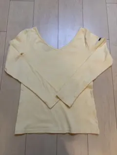 ルミノア 長袖Vネック Tシャツ