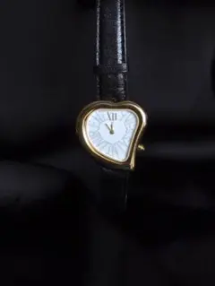 Yves Saint Laurent ハートモチーフ腕時計のサムネイル