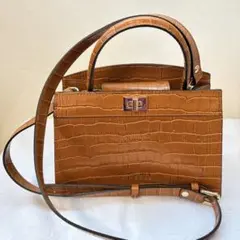 Claudia (クラウディア) イタリア製クロコダイル風２Wayレザーバッグ