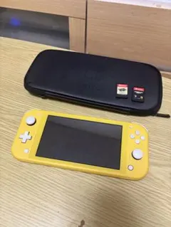Nintendo Switch Lite 本体 グレー キャリングケース付 - メルカリ