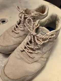 Reebok Classic Leather ホワイトスニーカー