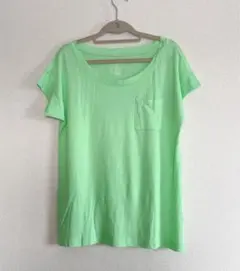 GAPレディースTシャツ　未使用です