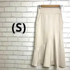 ロングスカート　フレア　マキシ　アイボリー　切替　大人可愛い　カジュアル　綺麗め