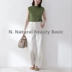 エヌナチュラルビューティーベーシック 総針ボトルネックノースリーブニットグリーン