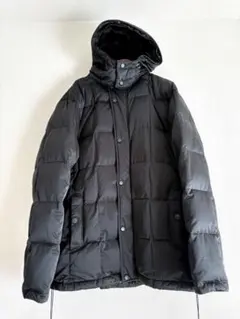 ユニクロ　ブラックダウンジャケット キルティング