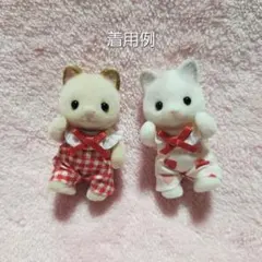 赤ちゃんお洋服　フリルサロペット2着セット　チェック赤色•ハート　ハンドメイド