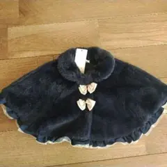 新品タグ付き　ネイビー ファーポンチョ リボンボタン付き　フリーサイズ