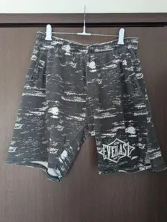 EVERLAST ショートパンツ ブラック　LLサイズ