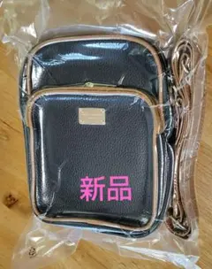 新品♦ミニショルダーバッグ　斜め掛け　黒