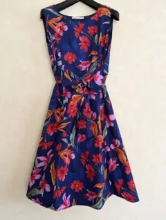 お値下げ【超美品】マーキュリーデュオ　花柄ワンピース　サイズM
