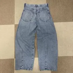 GU バレルレッグジーンズ ライトブルー