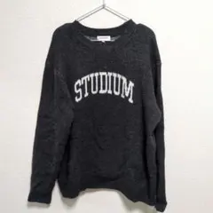 グローバルワーク STUDIUMロゴ ニットセーター グレー