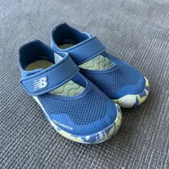 15cm New Balance キッズサンダル 青/緑