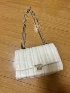 ZARA チェーンショルダーバッグ