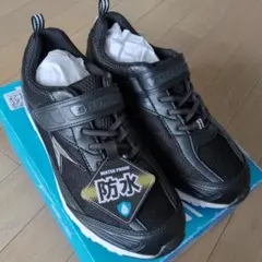 瞬足スニーカー 男の子 女の子 子供靴 防水 軽量