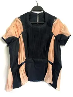 sacai 肩出し半袖 プリーツトップス 16-02064 サイズ1のサムネイル