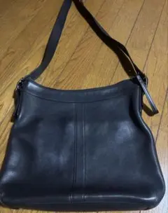 COACH 黒 ショルダーバッグ 内ポケット付き