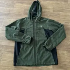 TIGORA フード付きジャケット オリーブグリーン