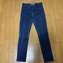 Levis 311 SHAPING SKINNY デニム 27