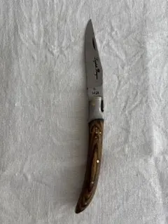 Item thumbnail for item 3e45c48a-7eb3-4944-8e05-890fa7448745