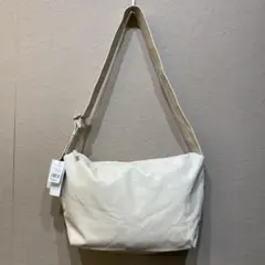 新品未使用　レガートラルゴ　A4ワンショルダーバッグ/ハンモック