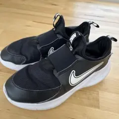 NIKE フレックスランナー　23.5cm