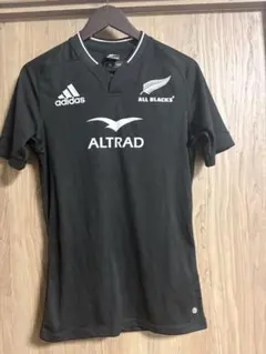 Item thumbnail for item 80292492-9fea-4b05-9993-fed749634c95