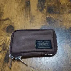 Item thumbnail for item eb1a4118-d2e9-4027-abe6-522792d70f86