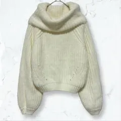 k0040 ゴージ タートルネック ニット 白 M 厚手 秋冬 クロップド丈