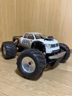 京商1/8 25エンジン モンスタートラック USA-1 Nitroレディセット