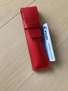 PILOT レザーペンケース レッドのサムネイル