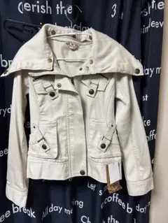 d.i.a ジャケット