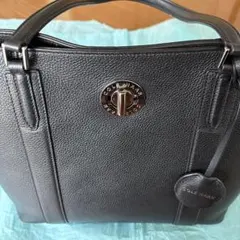 コールハーン　ブラックレザー　トートバッグ　黒　A4 シンプル