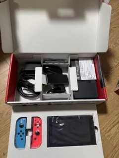 Nintendo Switch 本体 赤/青 Joy-Con付き