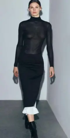 ZARA　コントラスト　スカート