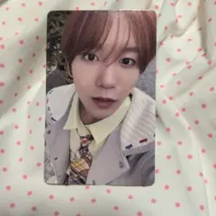 Item thumbnail for item b06d623f-732f-4cc0-a246-01de3f3bc41b