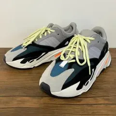 美品 adidas YEEZY BOOST 700 イージーブースト 25cm