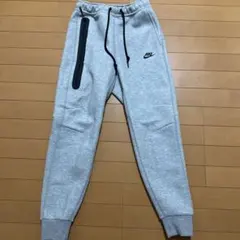 NIKEテックフリース下